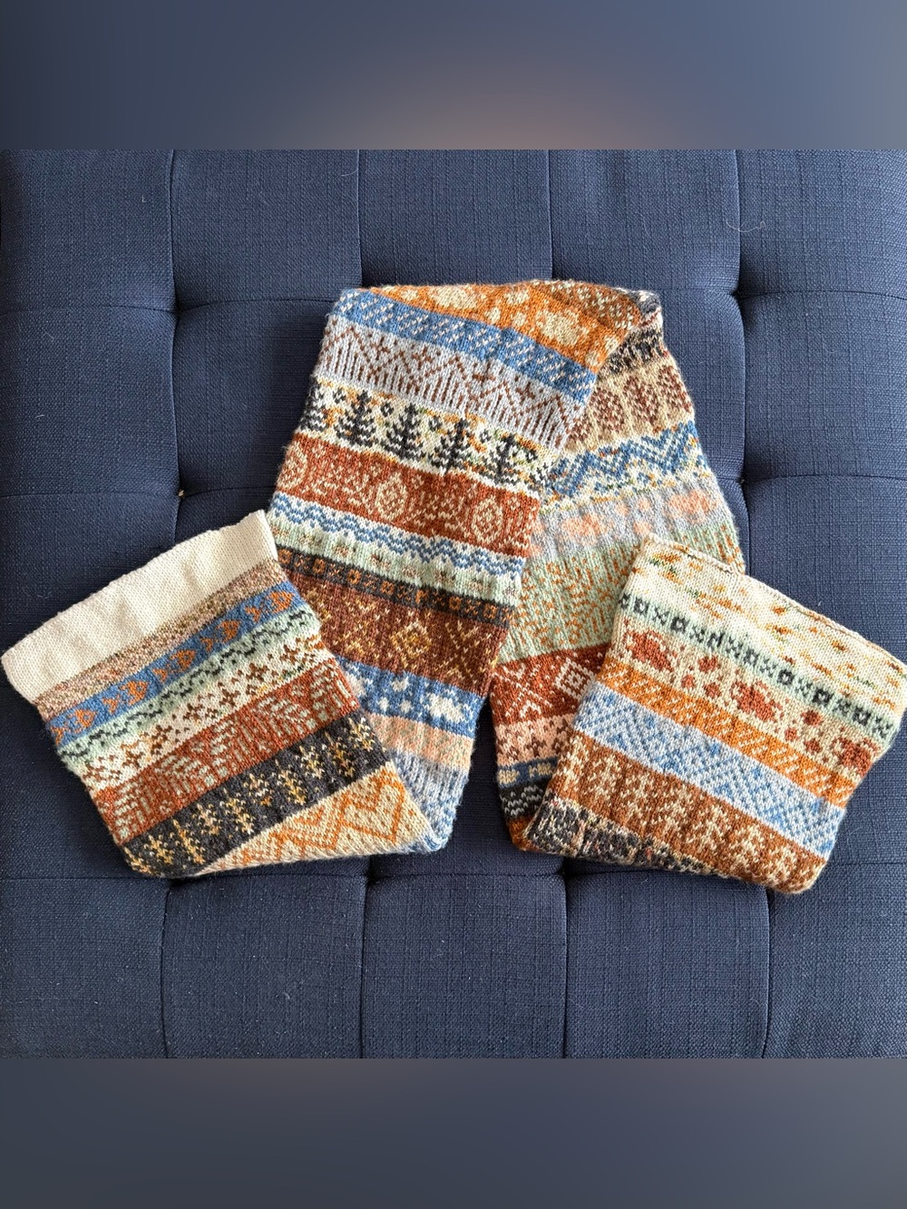 Hand knit fair isle mountain theme scarf